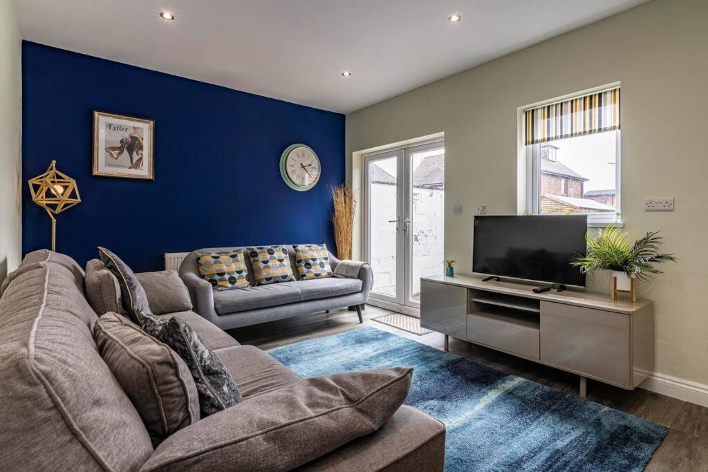 Dovecote House Beeston Private Parking 15Mins From Nottingham City Centre Close To Qmc Hospital Exterior photo