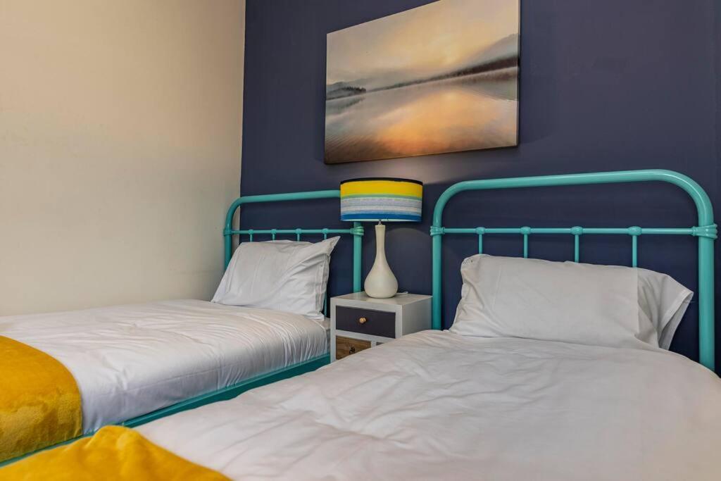 Dovecote House Beeston Private Parking 15Mins From Nottingham City Centre Close To Qmc Hospital Exterior photo